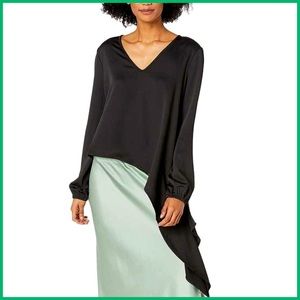 🏷 🆕 BCBGMaxAzria Black Ruffle Asymmetrical Top